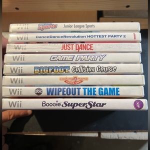 Wii games bundle lot of 8